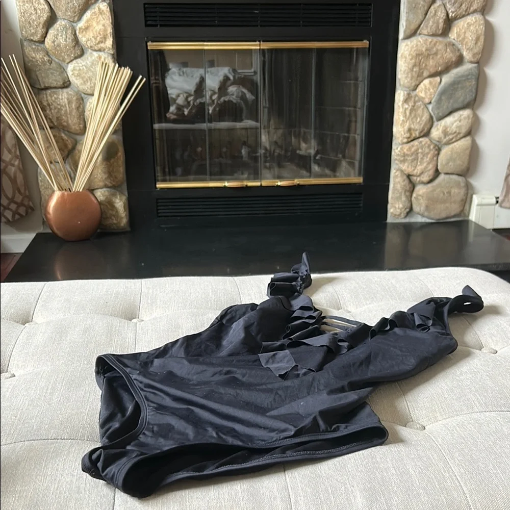 Bleu Rod Beattie Black Ruffle One Piece Swim Size 12
